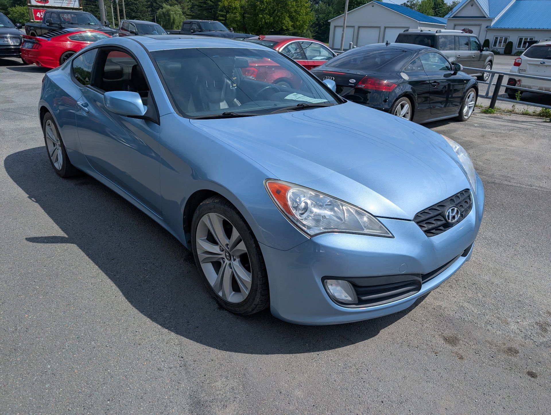 Hyundai Genesis Coupe 2010 - Thumbnail 1