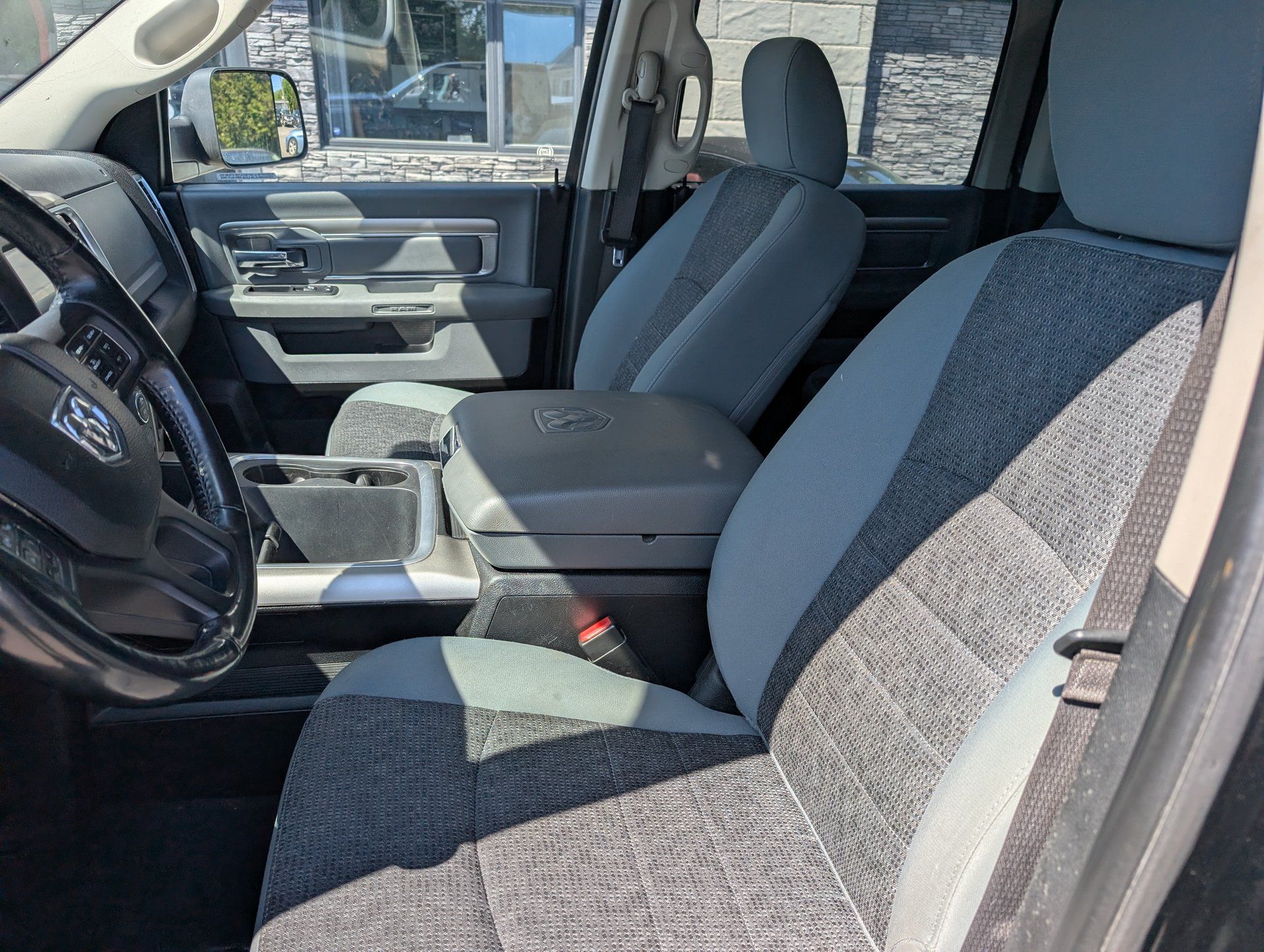 Ram 1500 Classic 2019 - Thumbnail 9
