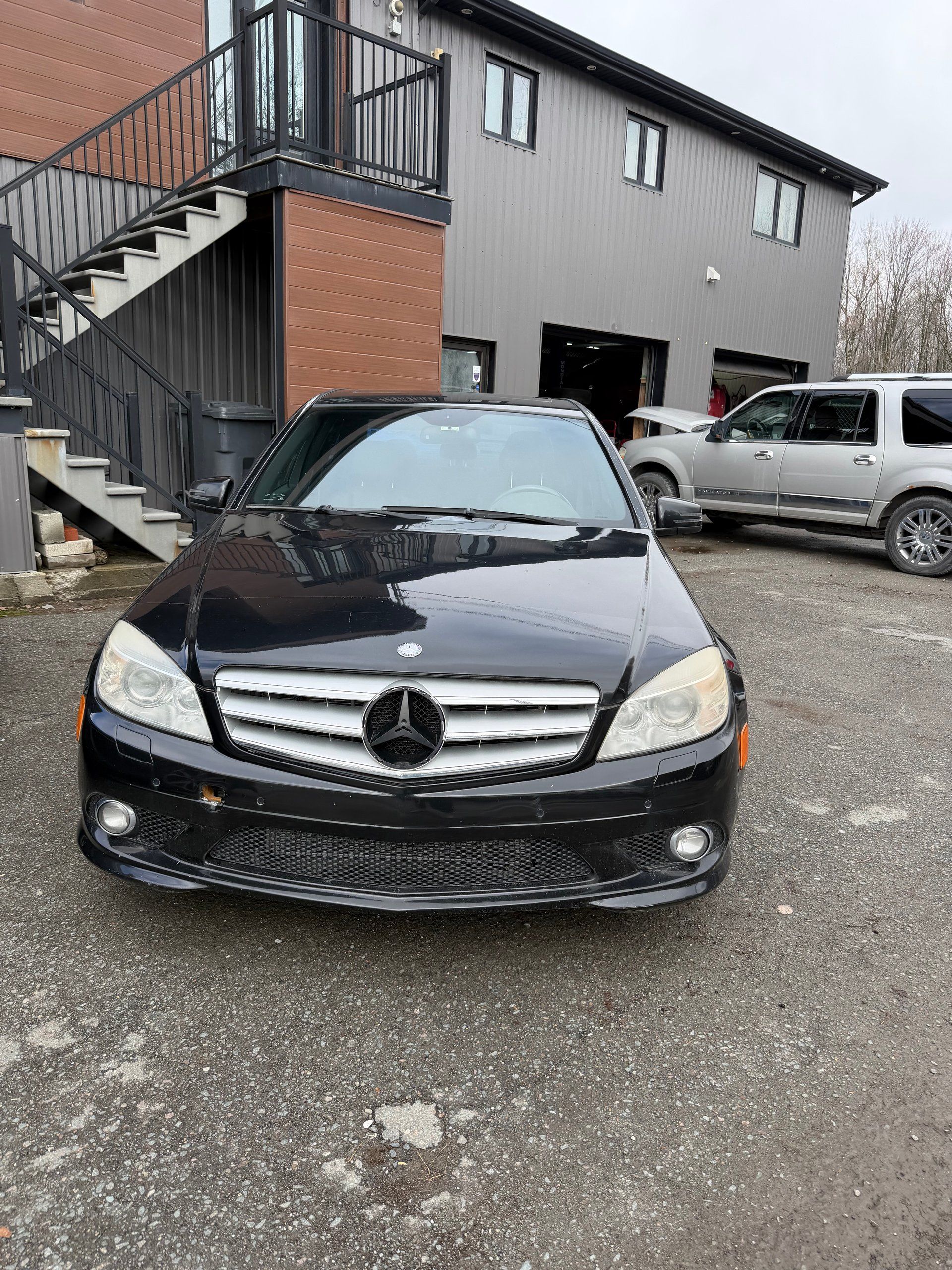 Mercedes-Benz C 300 2010 - Image 3