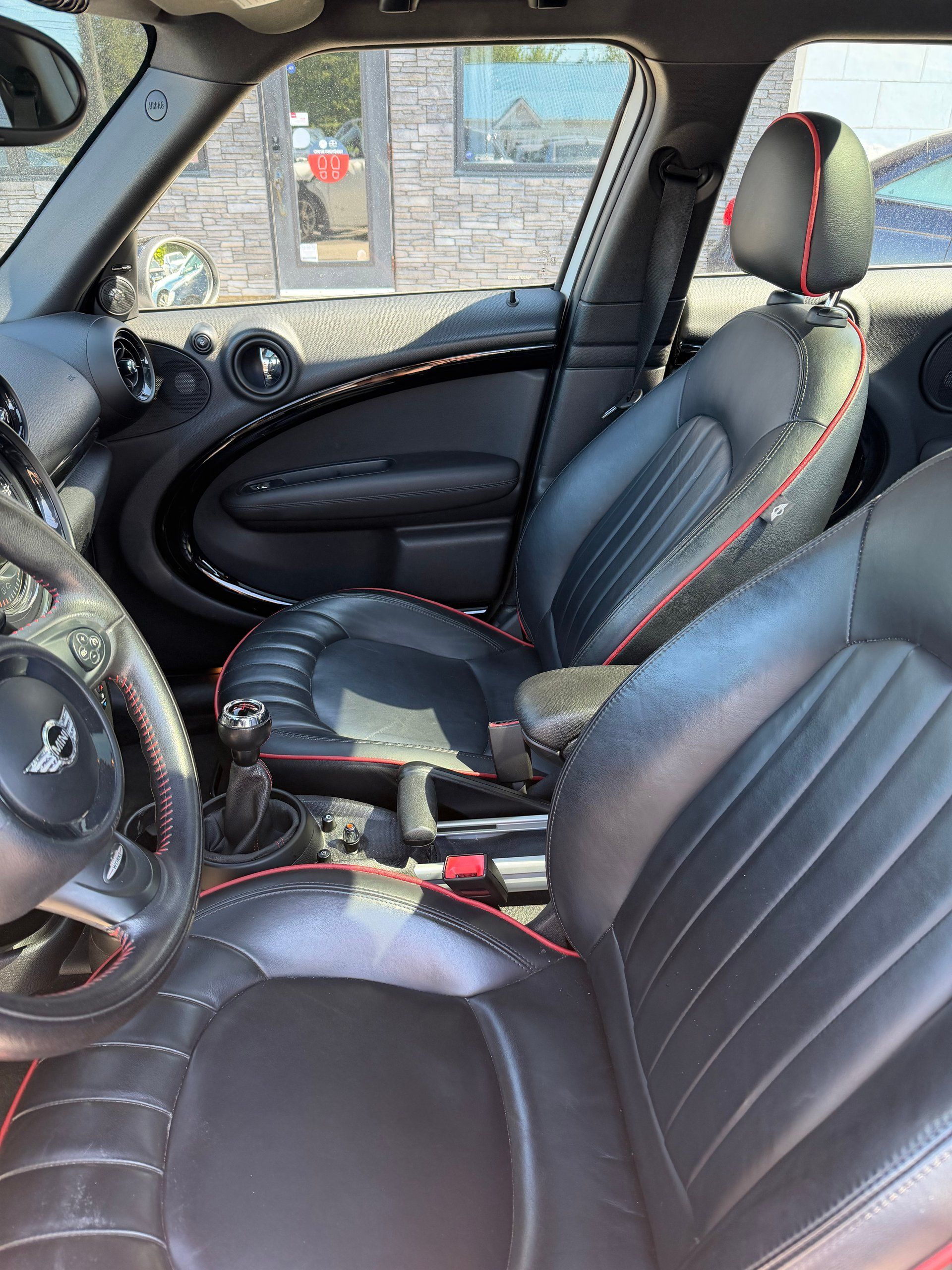 MINI Countryman 2016 - Image 10