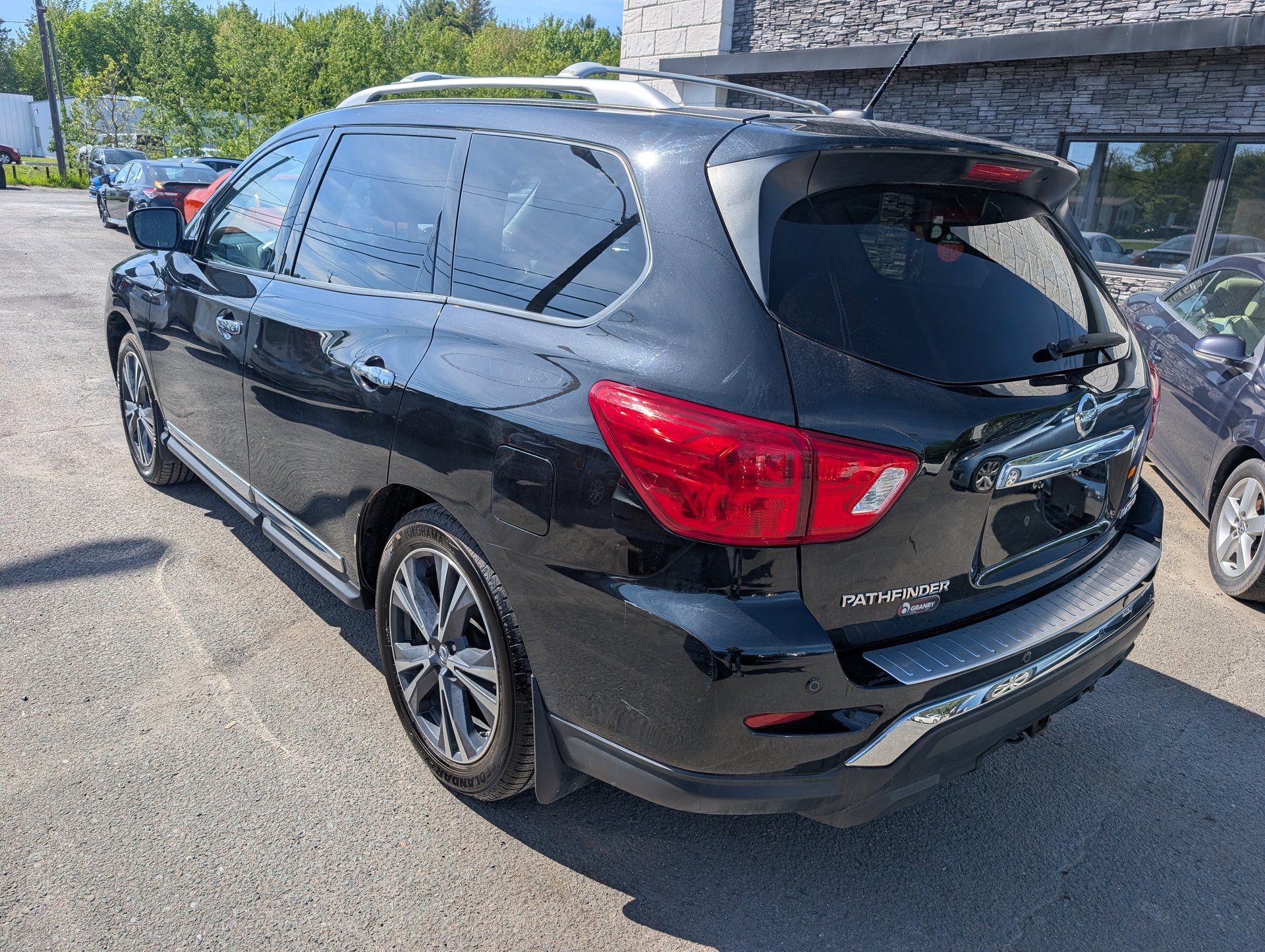 Nissan Pathfinder 2018 - Image 3