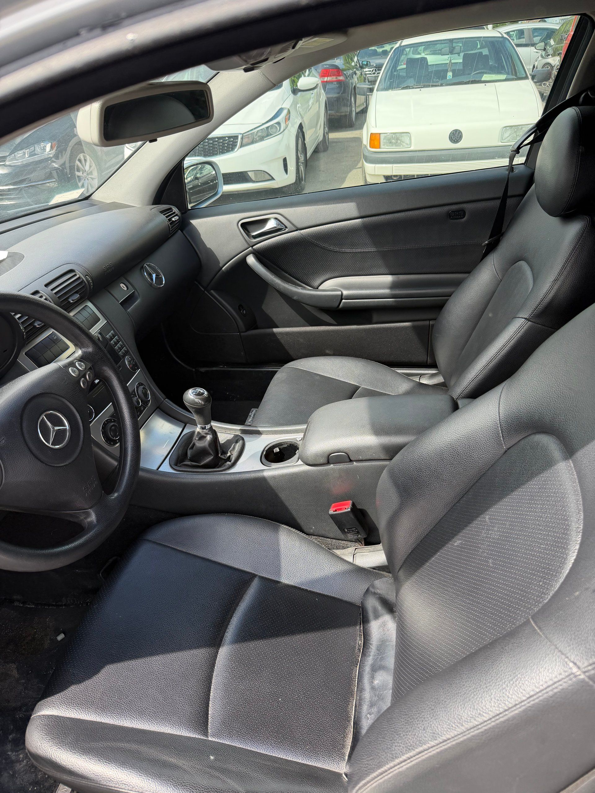 Mercedes-Benz C 230 2006 - Image 8