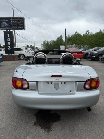Mazda MX-5 Miata 1999 - Image 4