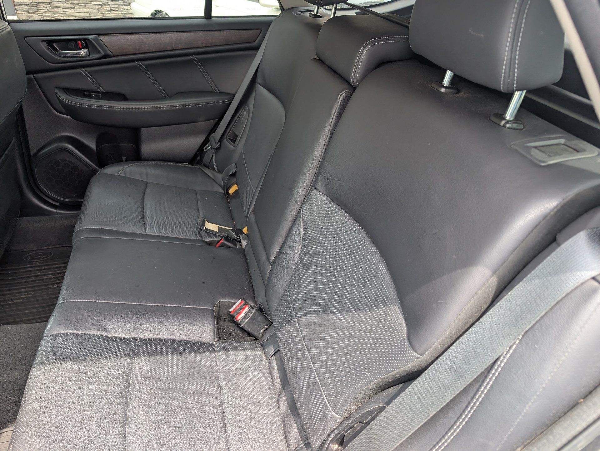 Subaru Outback 2018 - Image 10