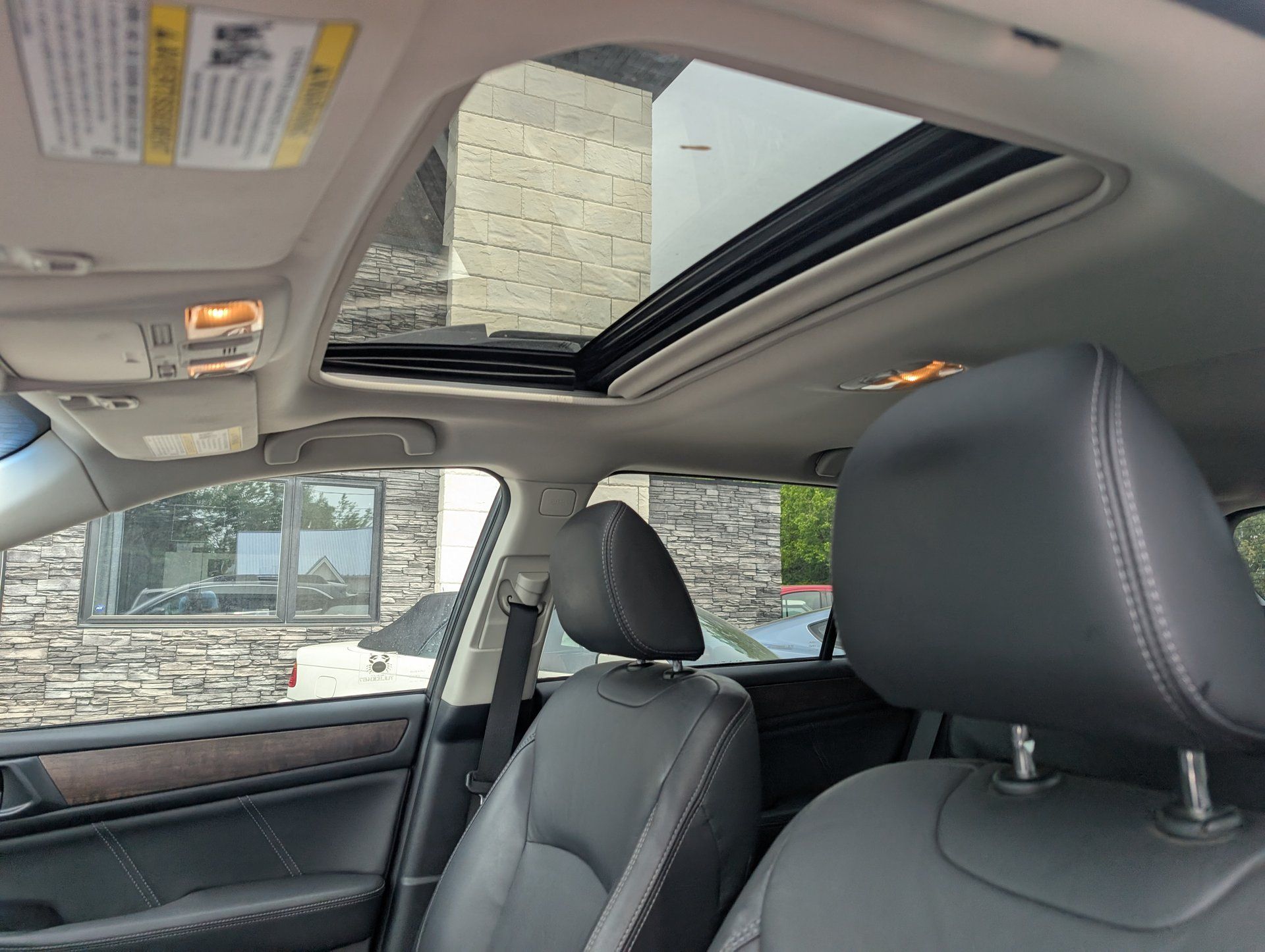 Subaru Outback 2018 - Image 12