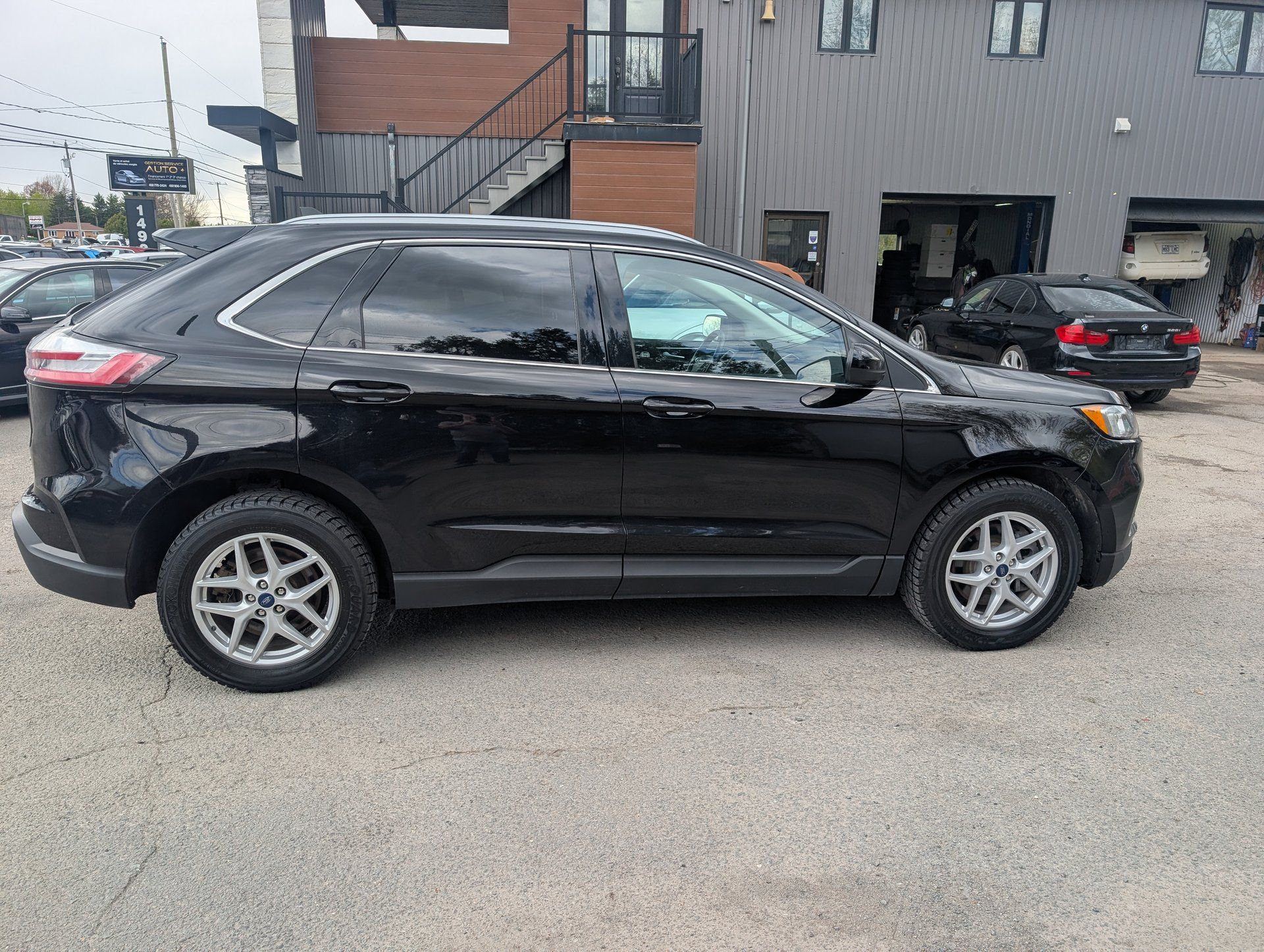 Ford Edge 2022 - Image 6
