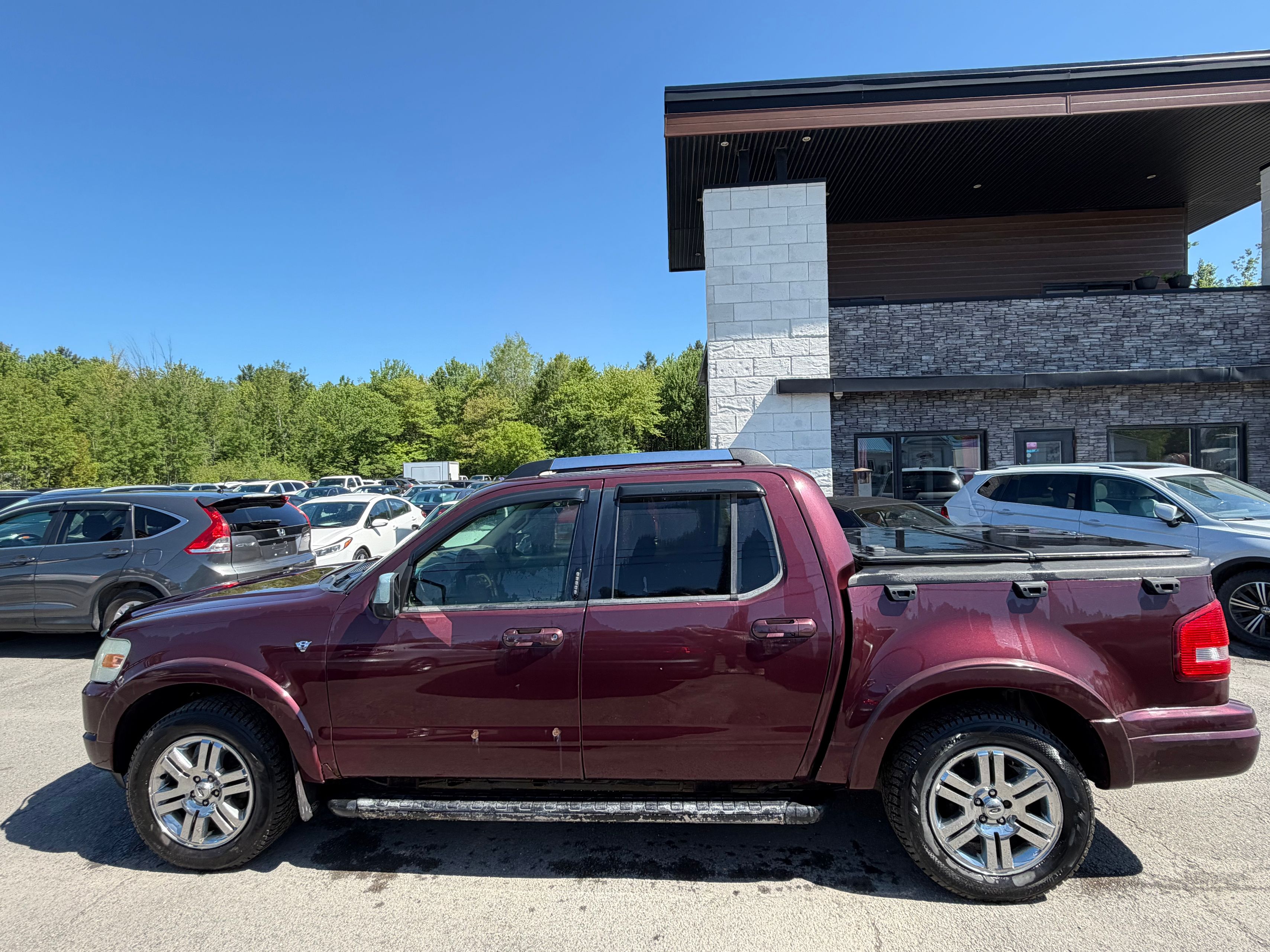 Ford Explorer Sport Trac 2007 - Image 2