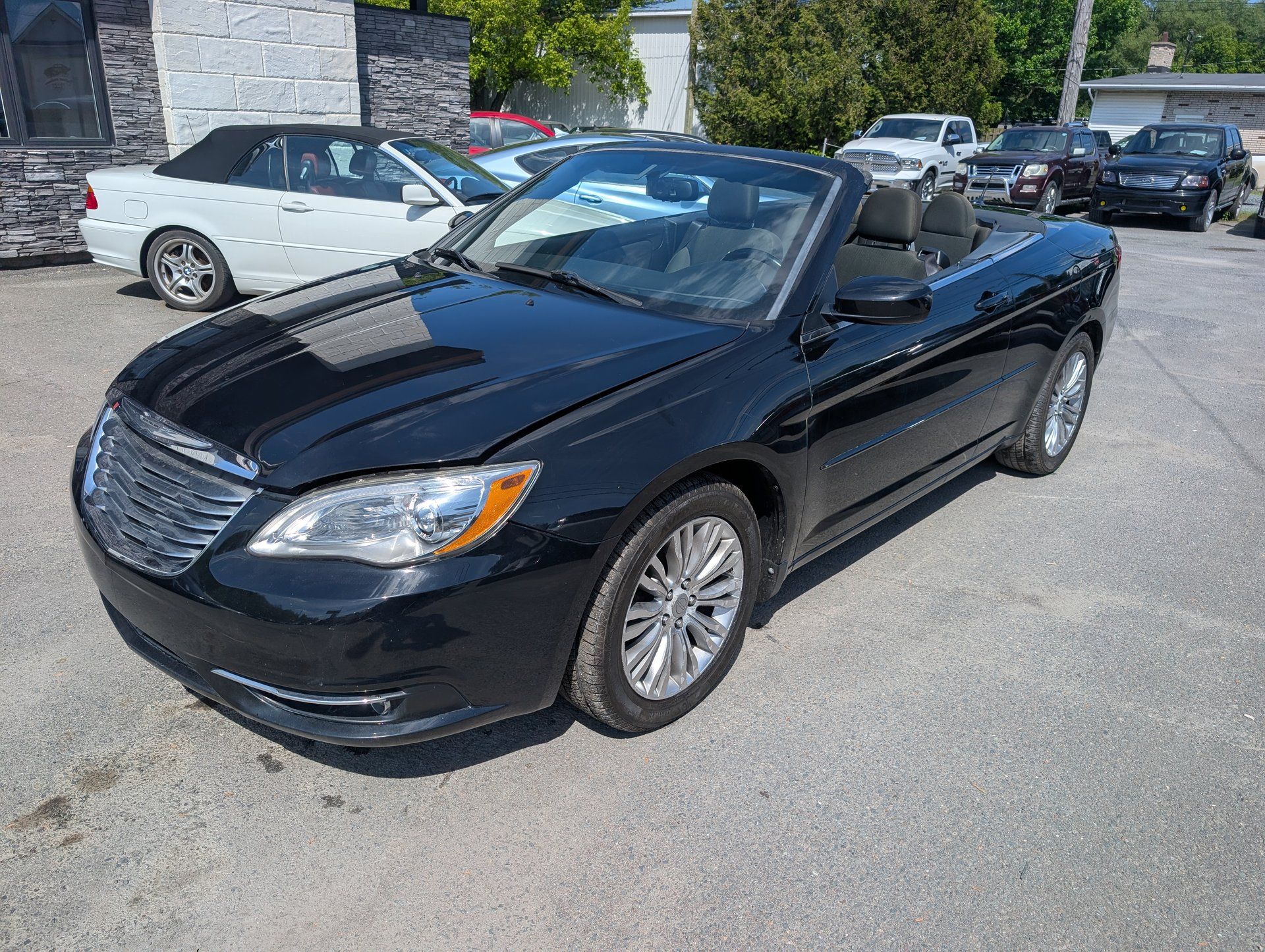 Chrysler 200 2011 - Image 1