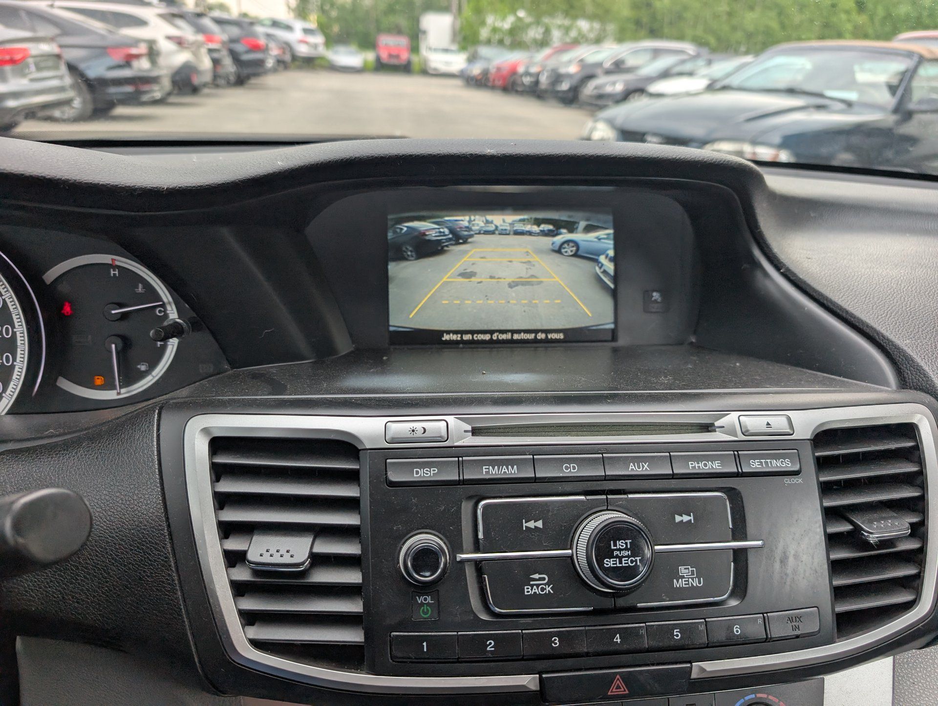 Honda Accord 2015 - Image 15