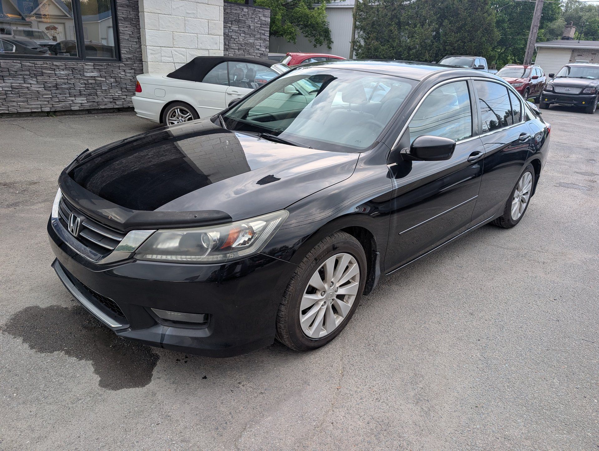 Honda Accord 2015 - Image 1