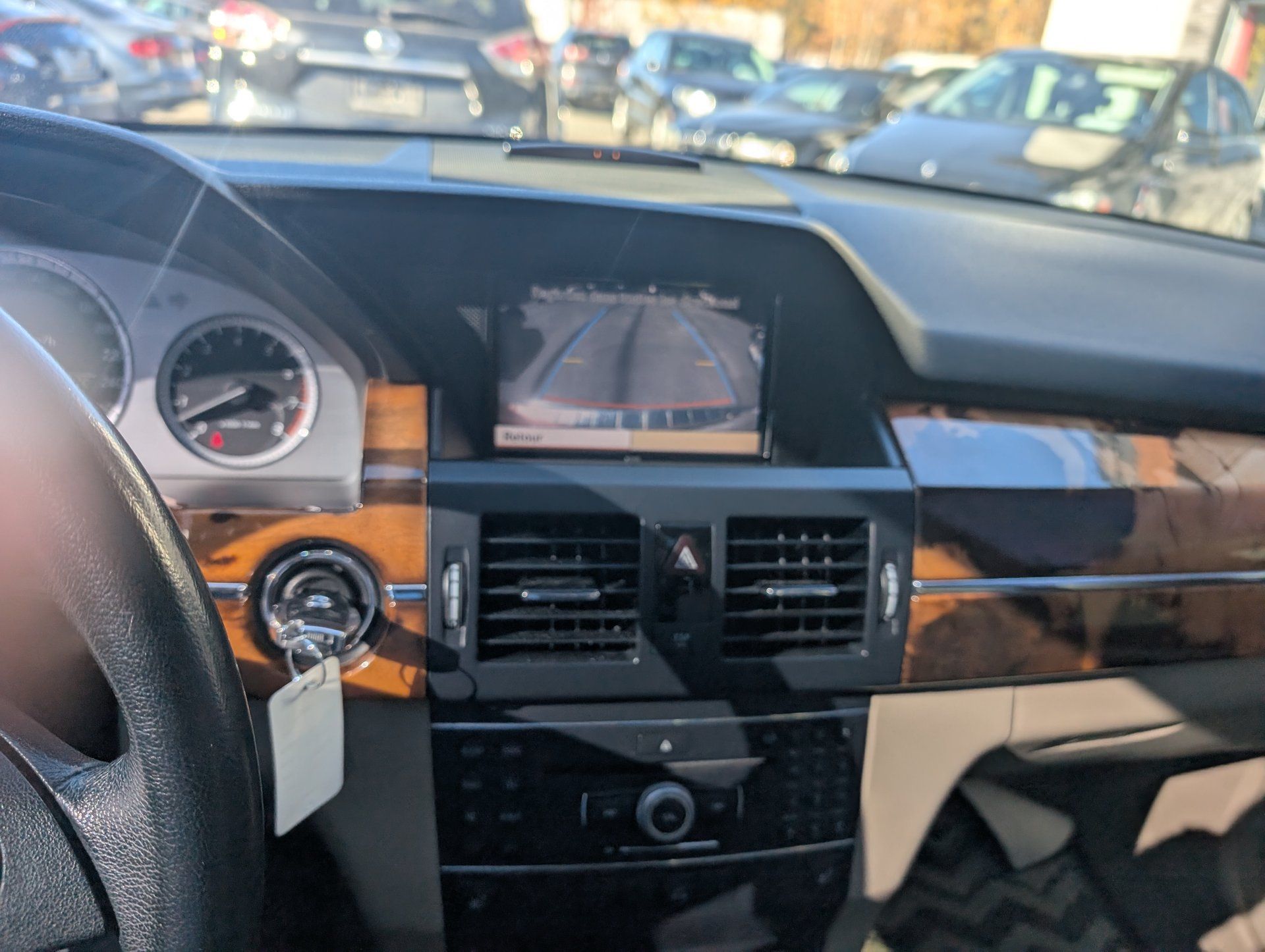 Mercedes-Benz GLK 350 2010 - Image 13