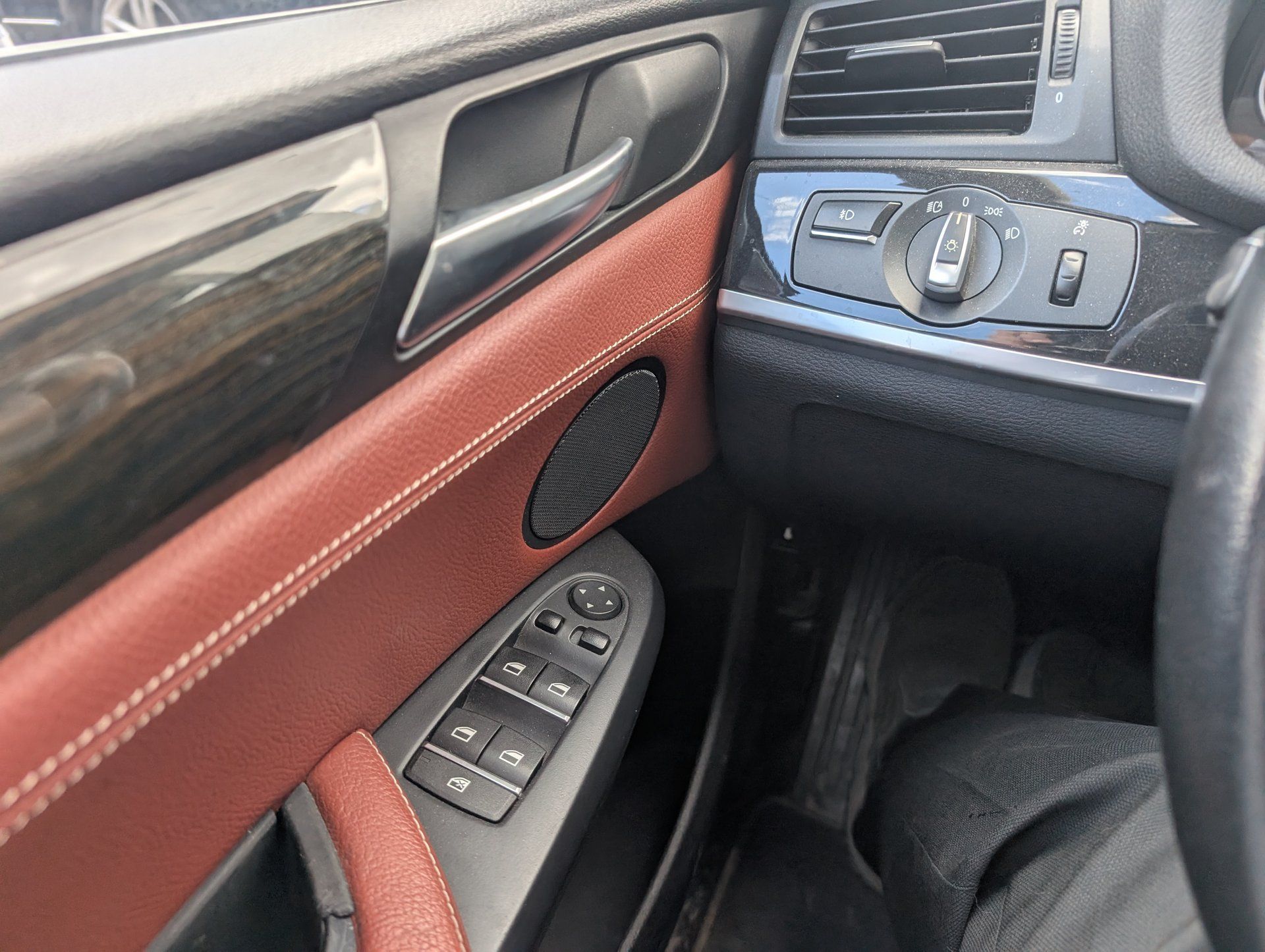 BMW X3 2014 - Image 17