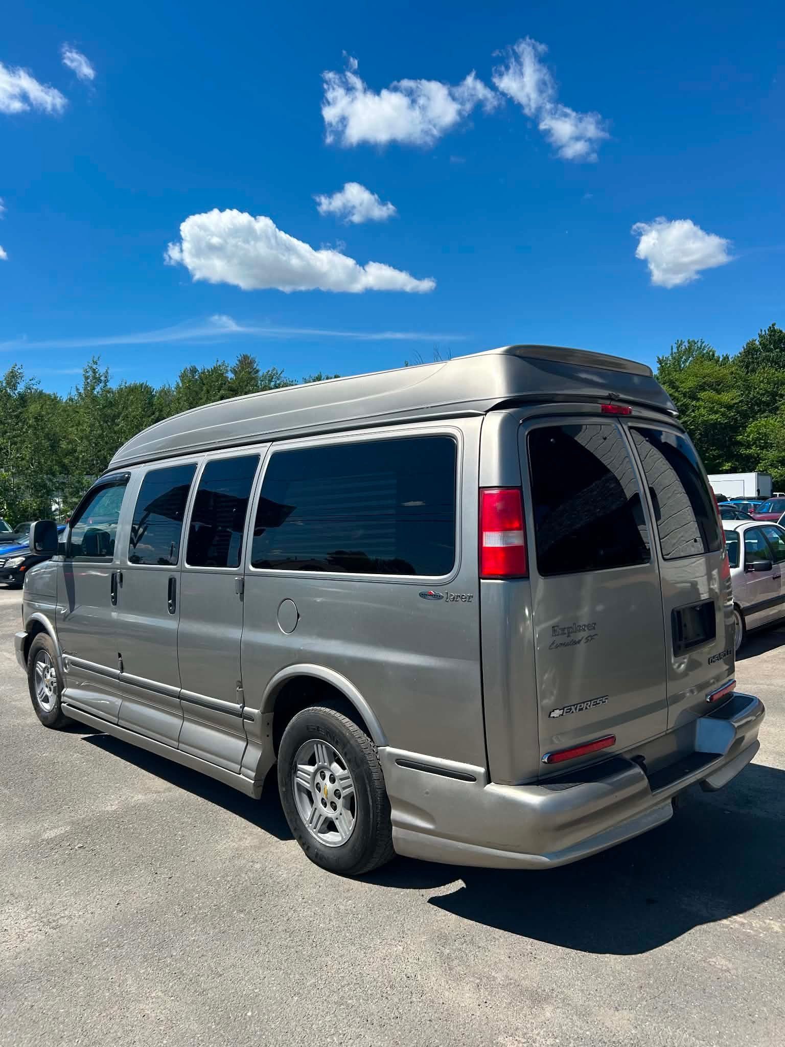 Chevrolet Express 2004 - Image 3