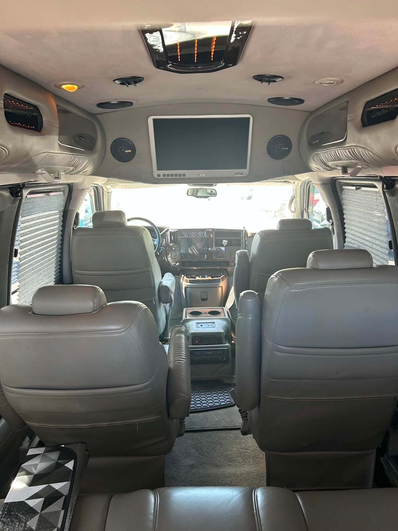 Chevrolet Express 2004 - Image 23