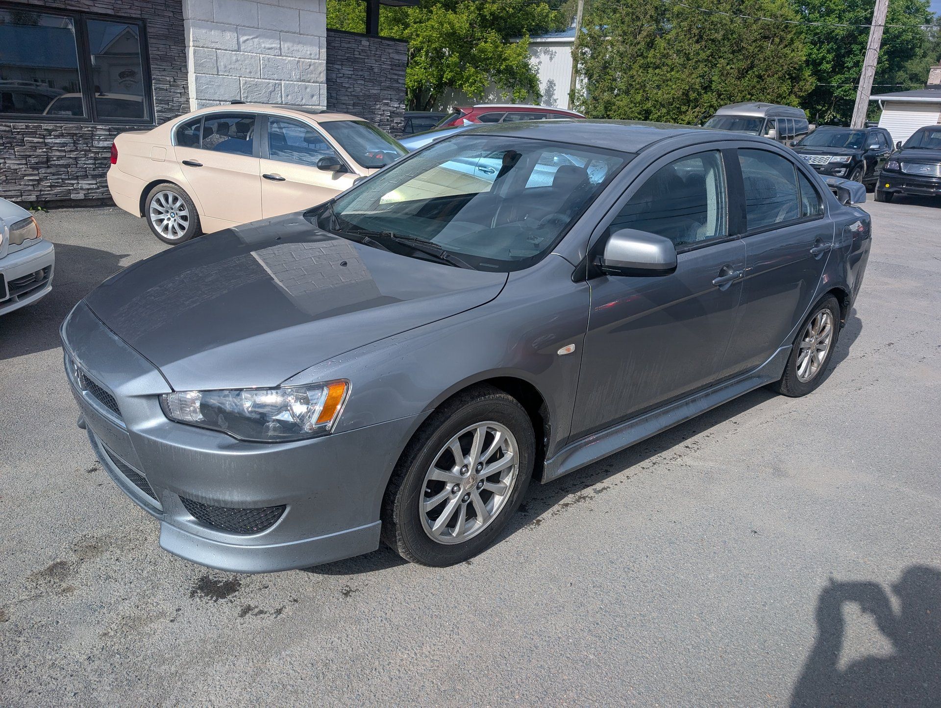Mitsubishi Lancer 2014 - Image 1