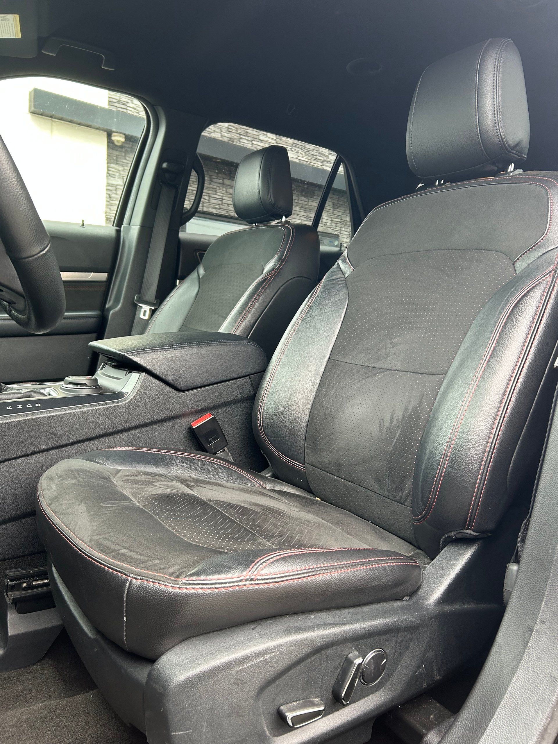 Ford Explorer 2018 - Image 10