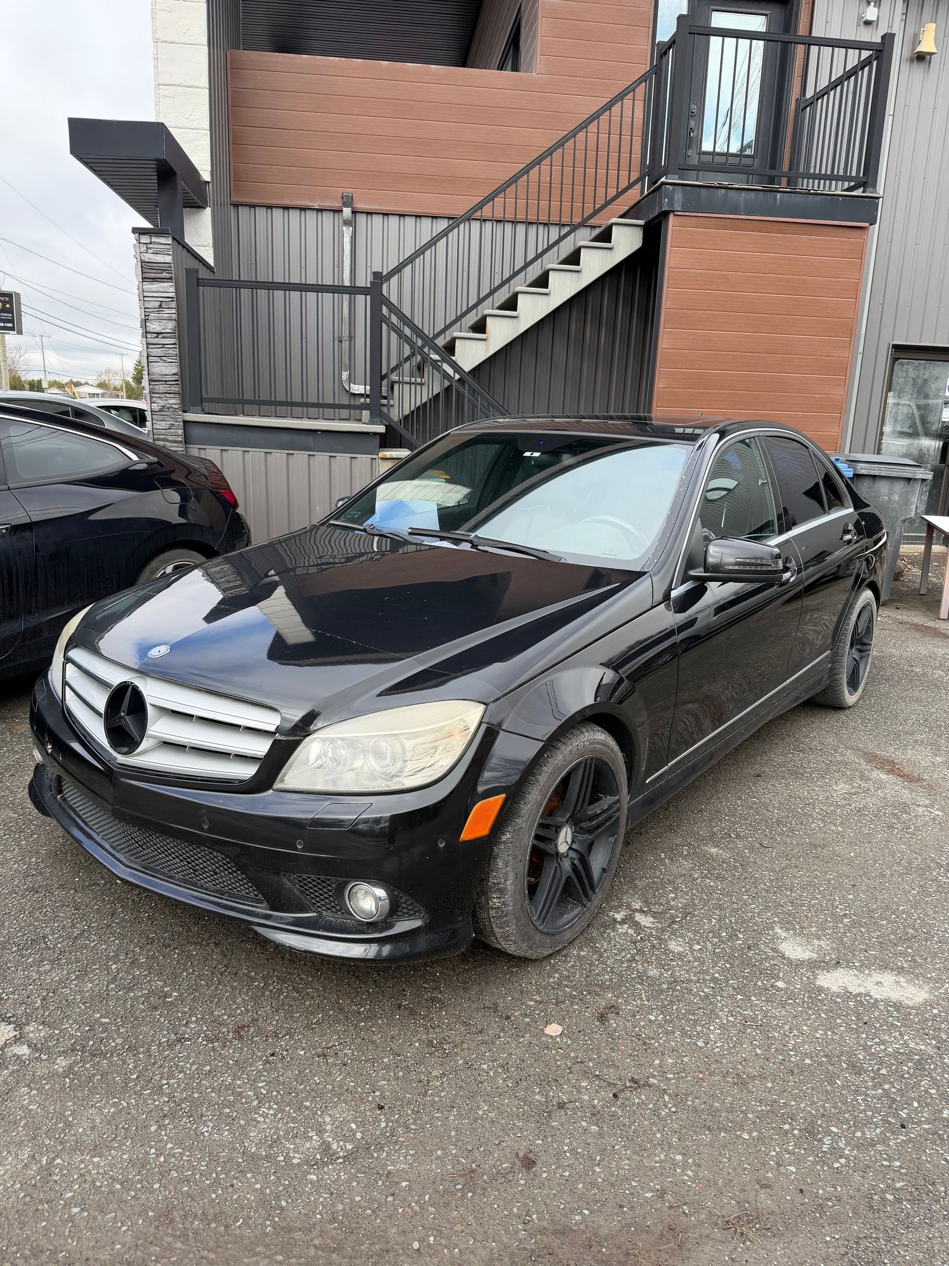 Mercedes-Benz C 300 2010 - Thumbnail 1