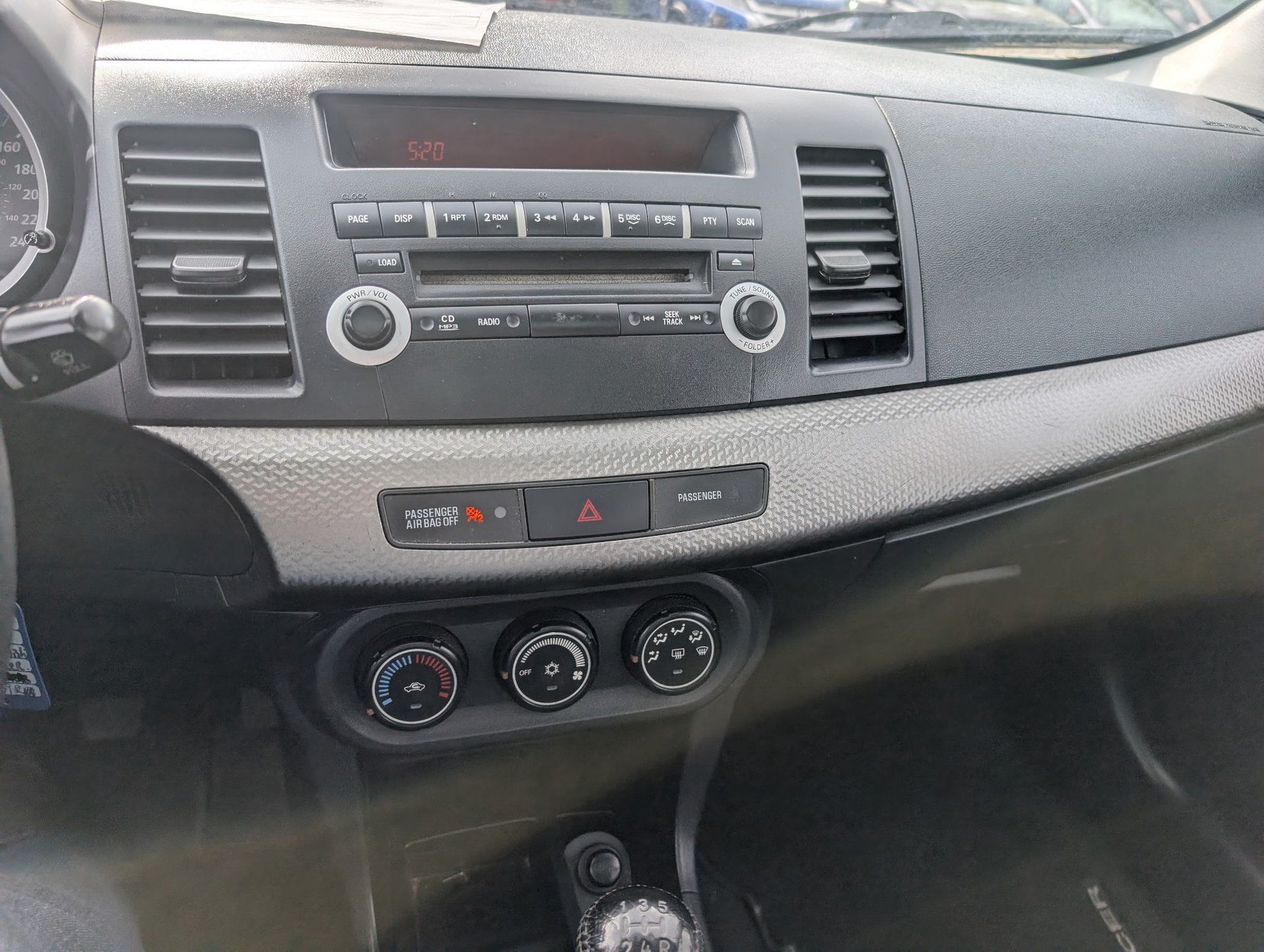 Mitsubishi Lancer 2013 - Thumbnail 12
