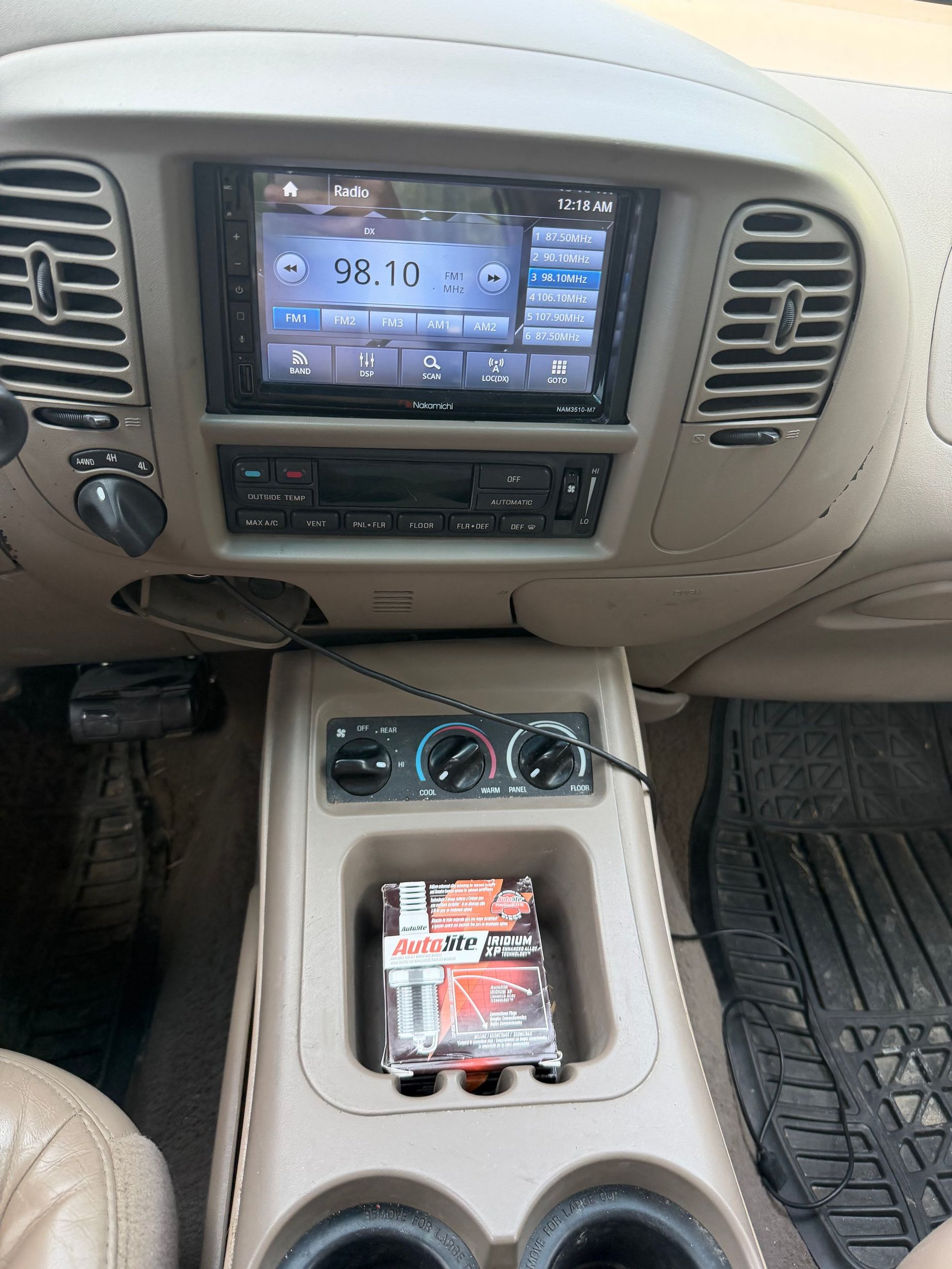 Ford Expedition 2001 - Thumbnail 4