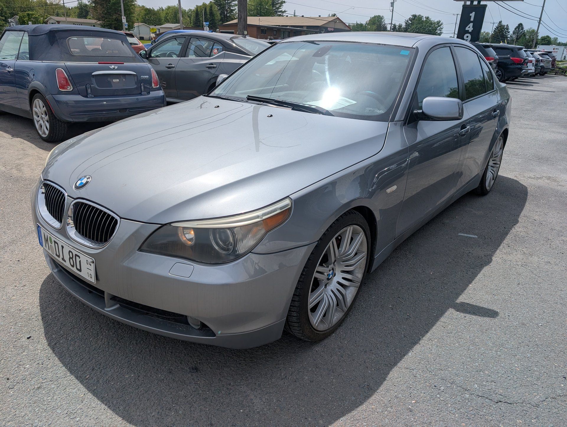 BMW 545i 2004 - Thumbnail 1