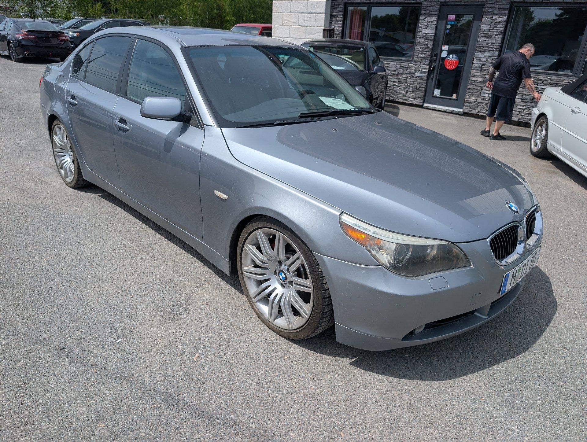 BMW 545i 2004 - Thumbnail 7