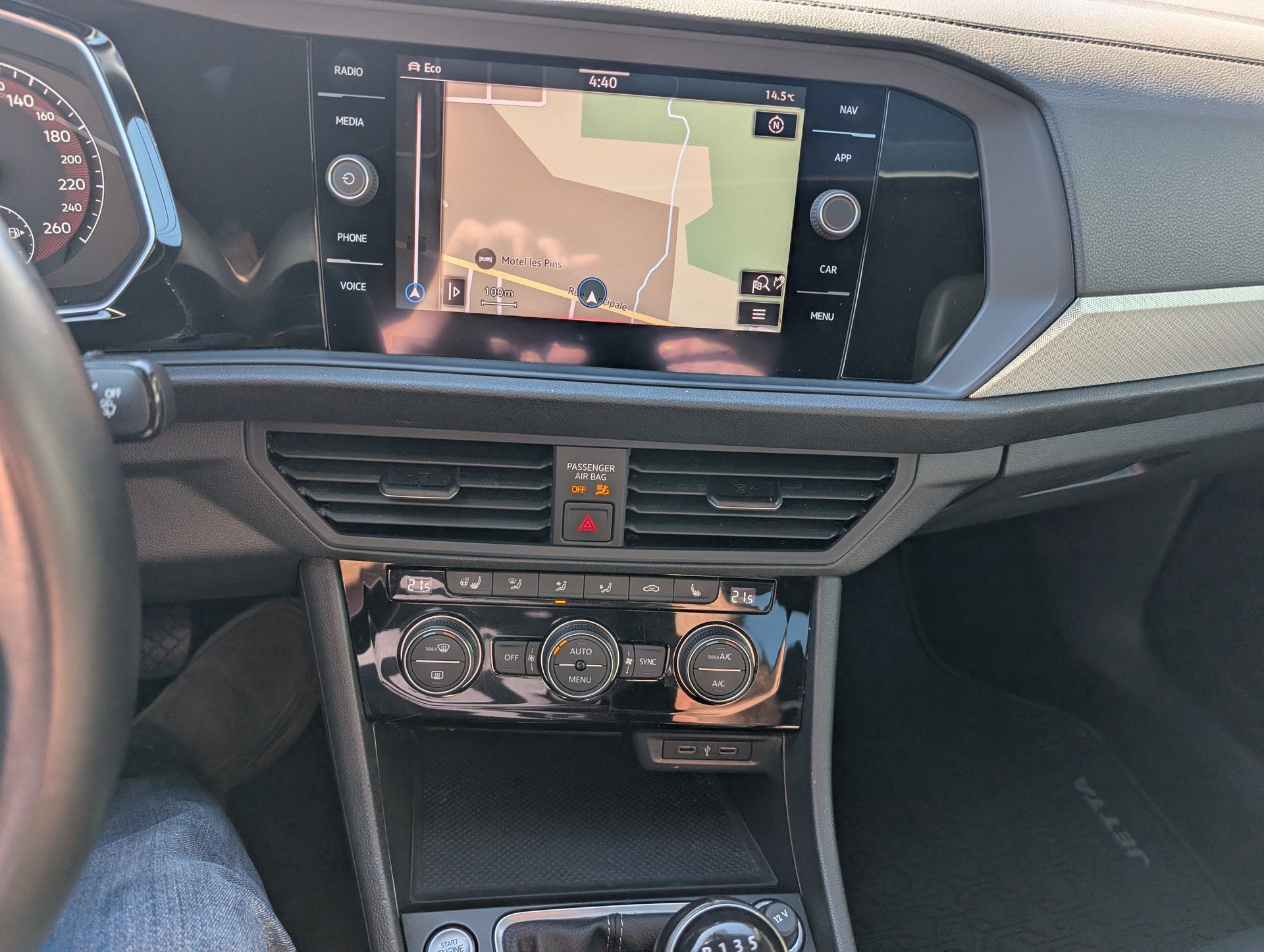 Volkswagen Jetta 2021 - Thumbnail 15