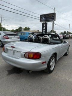 Mazda MX-5 Miata 1999 - Thumbnail 5