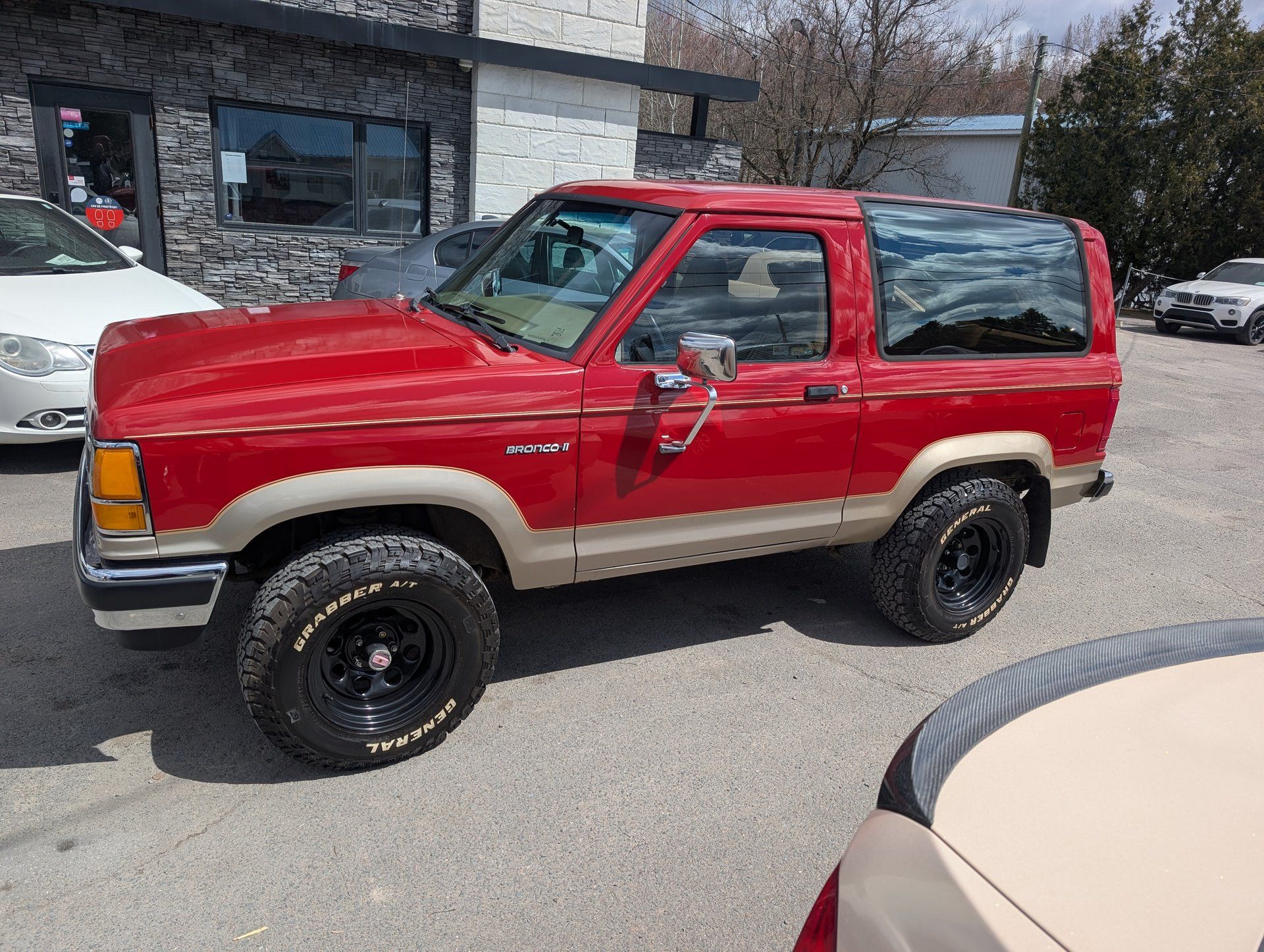 Ford Bronco II 1989 - Thumbnail 2