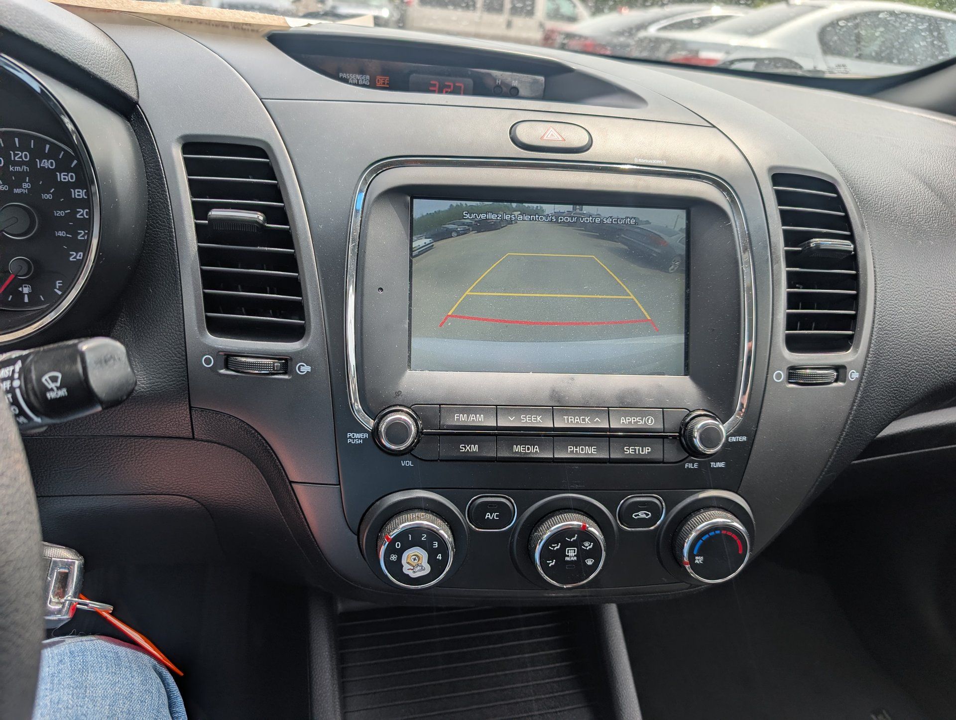 Kia Forte 2018 - Thumbnail 13