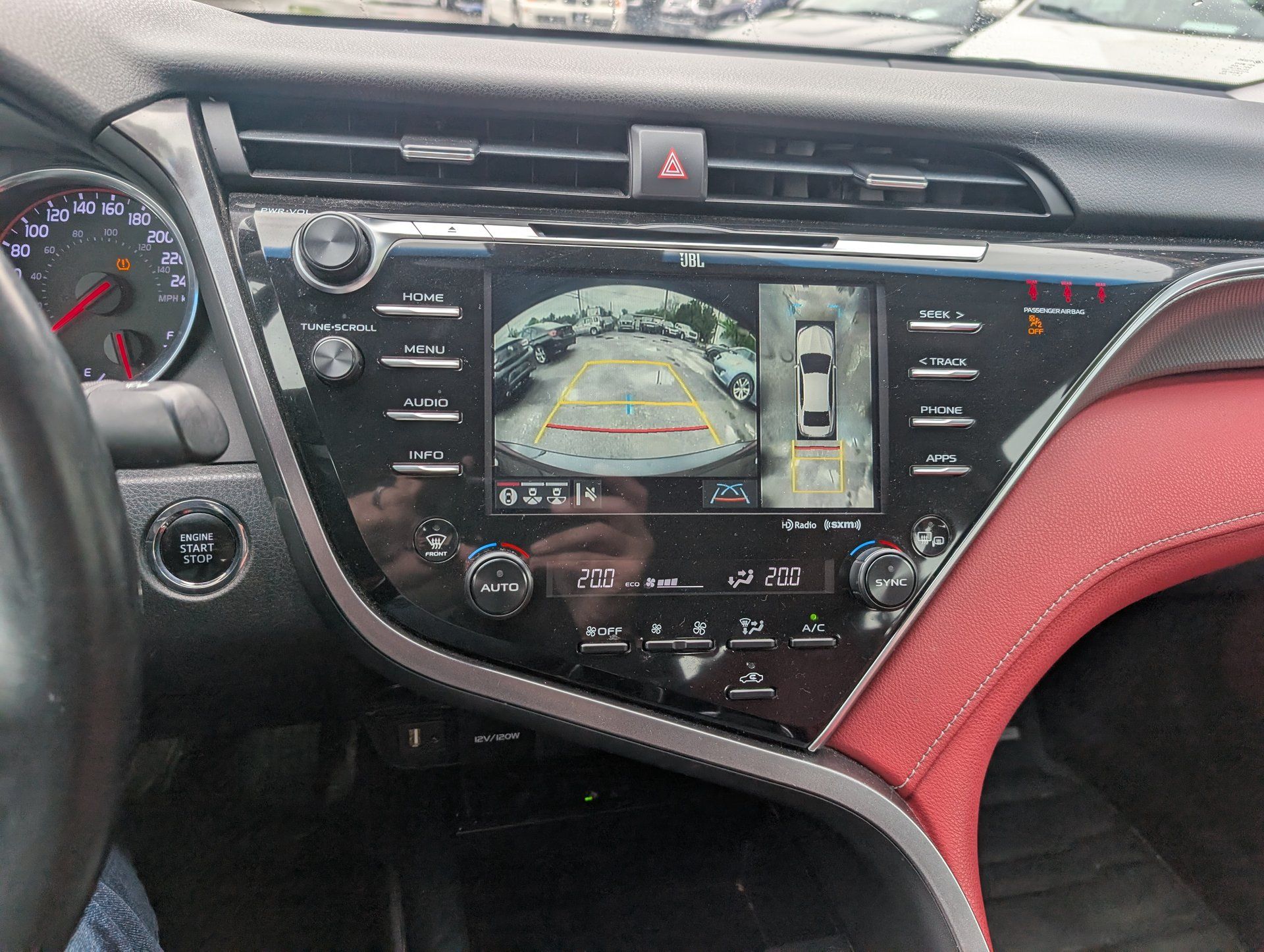 Toyota Camry 2018 - Thumbnail 14