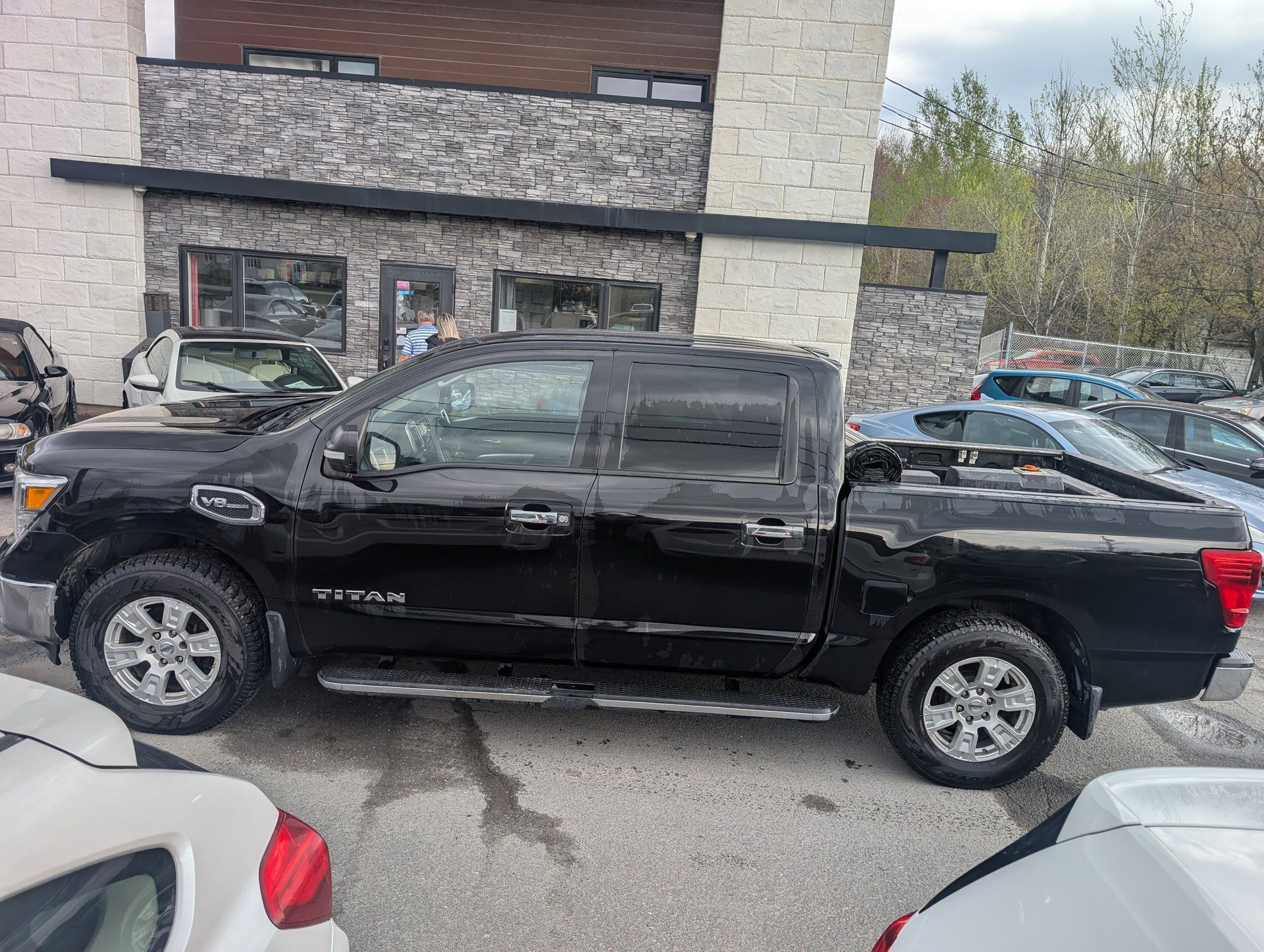 Nissan TITAN 2017 - Thumbnail 2