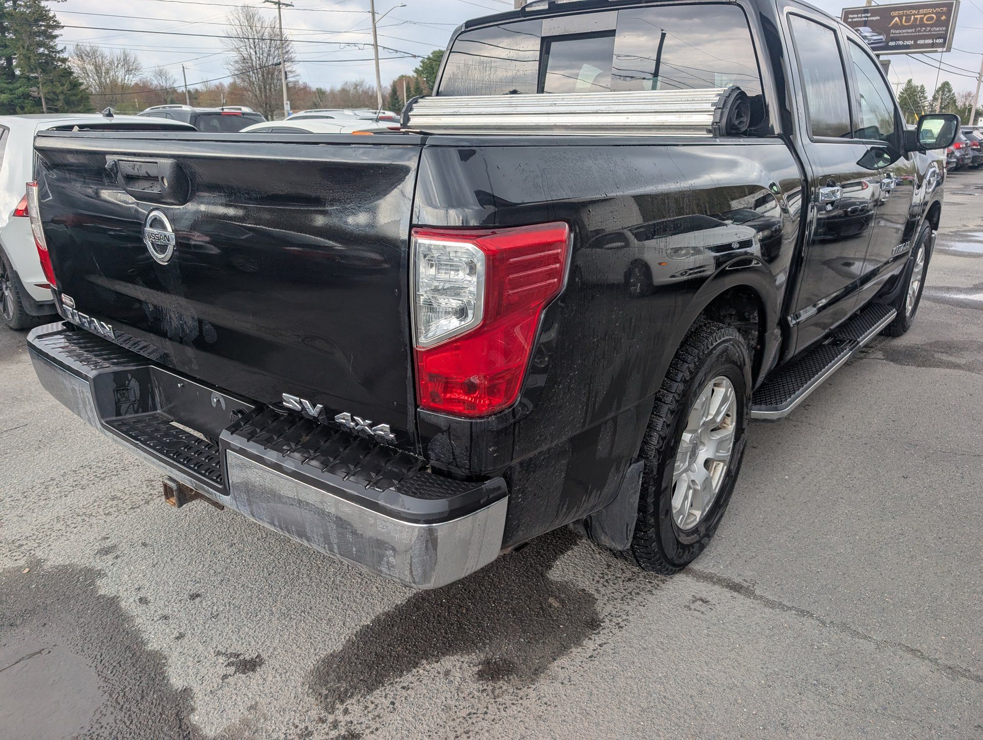 Nissan TITAN 2017 - Thumbnail 5