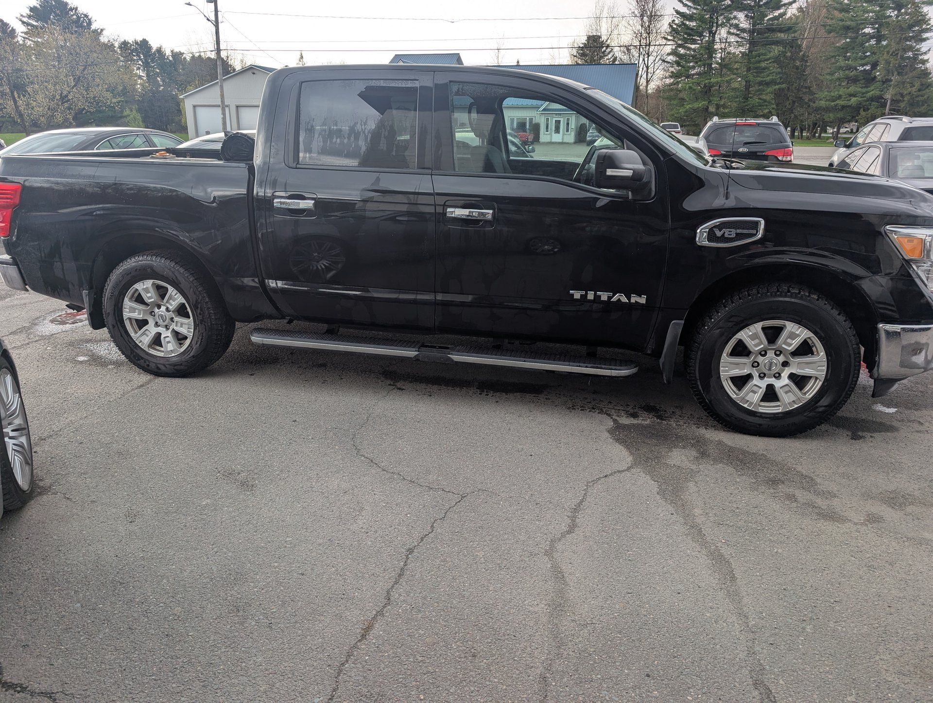 Nissan TITAN 2017 - Thumbnail 6