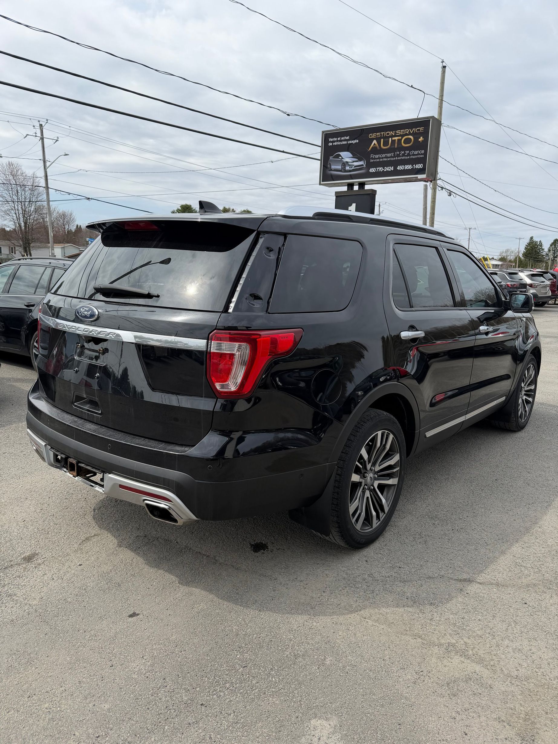 Ford Explorer 2016 - Thumbnail 4