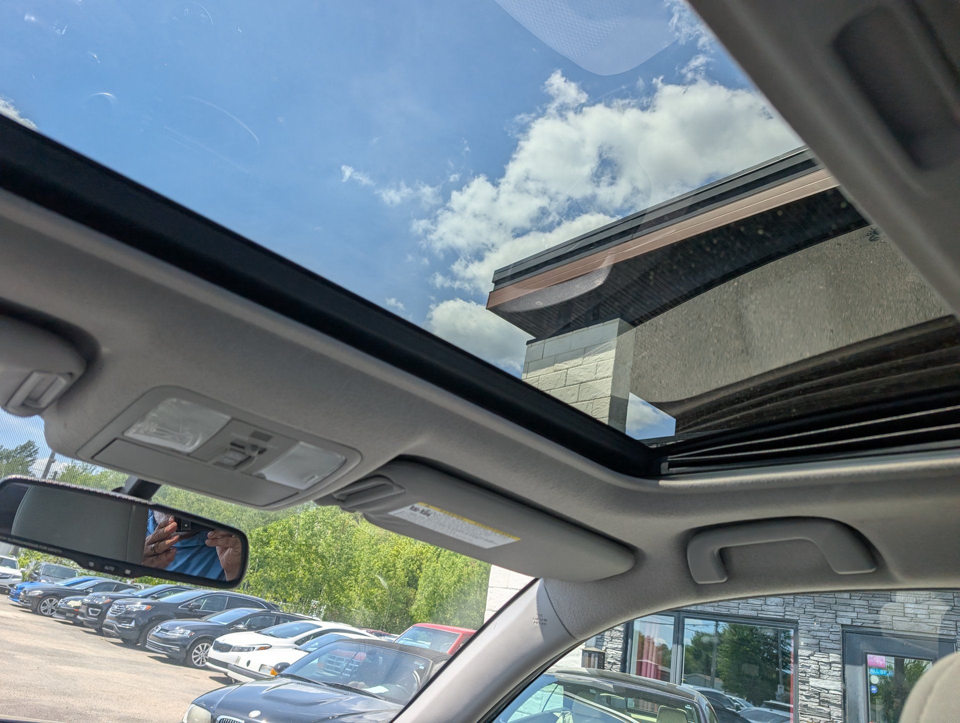 Toyota RAV4 2010 - Thumbnail 12
