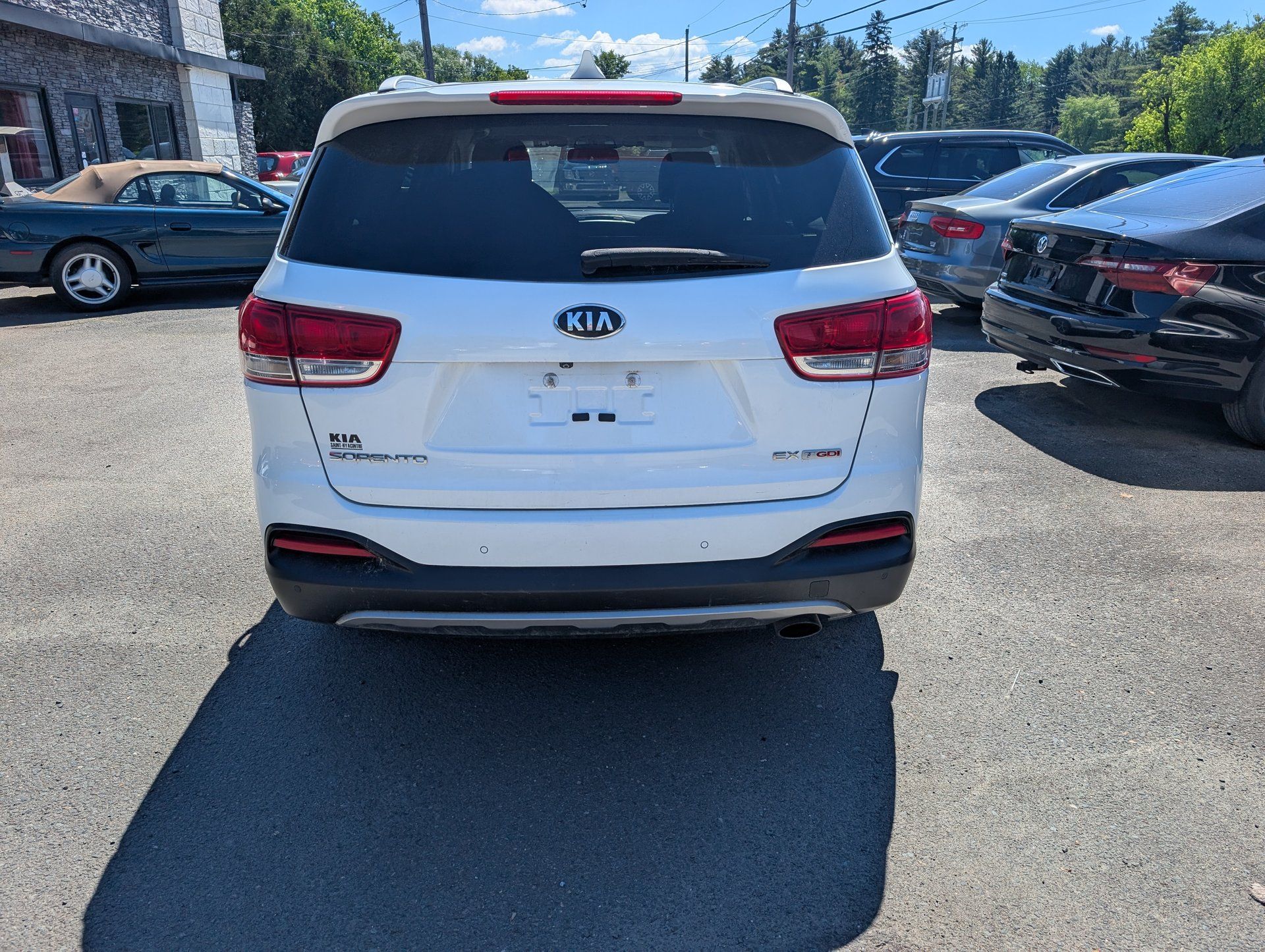 Kia Sorento 2017 - Thumbnail 4