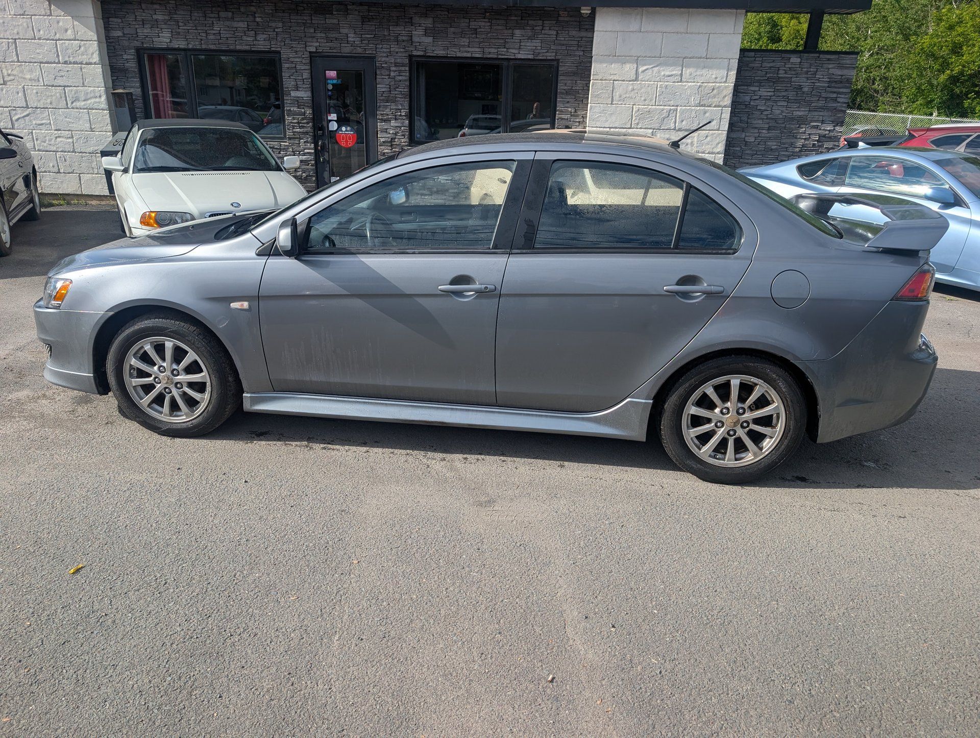 Mitsubishi Lancer 2014 - Thumbnail 2