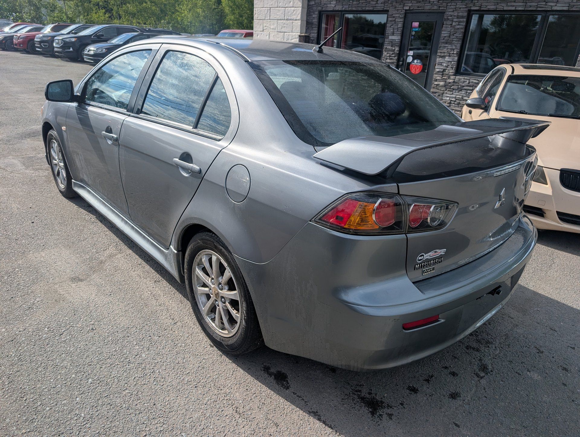 Mitsubishi Lancer 2014 - Thumbnail 3