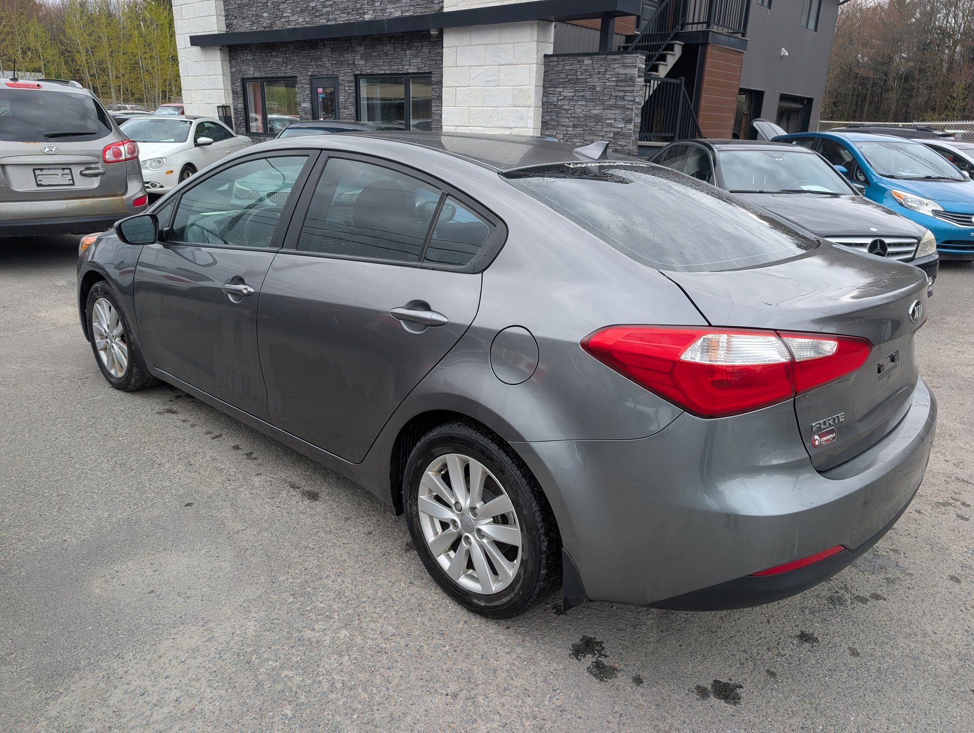 Kia Forte 2016 - Thumbnail 3