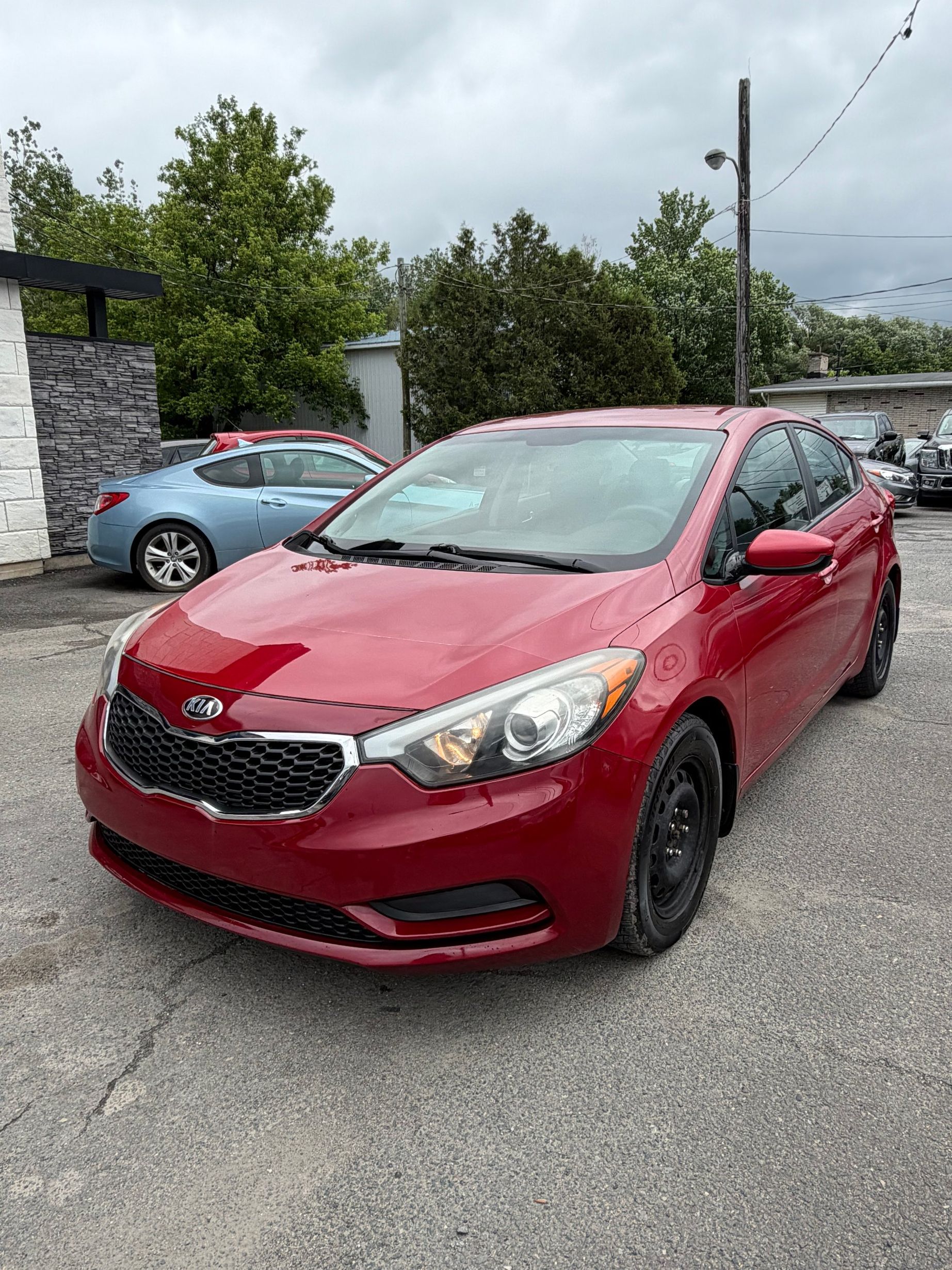 Kia Forte 2015 - Thumbnail 1