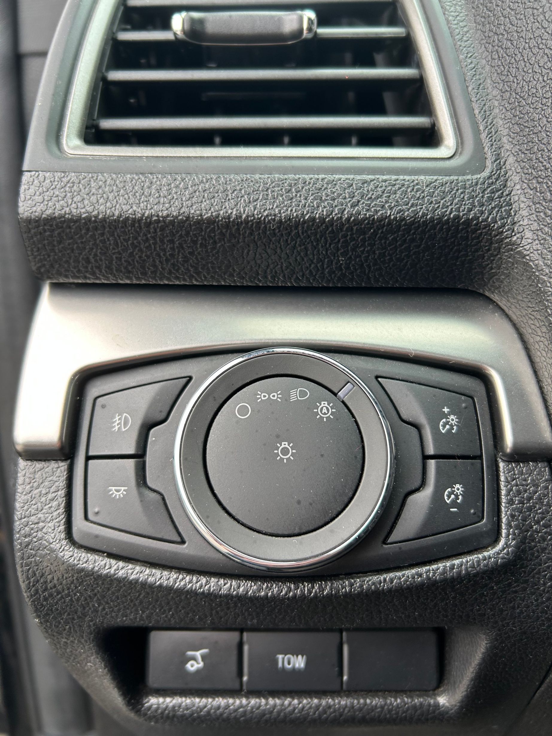 Ford Explorer 2018 - Thumbnail 12